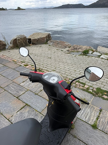 Piaggio ZIP 50 9 of 17