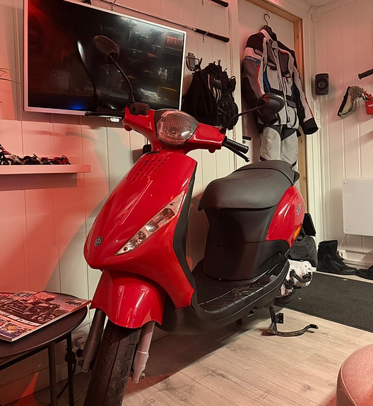 Piaggio ZIP 50 17 of 17
