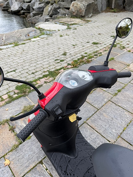 Piaggio ZIP 50 16 of 17
