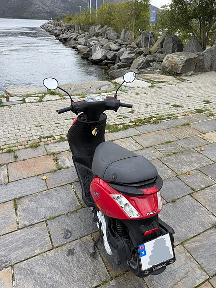 Piaggio ZIP 50 5 of 17