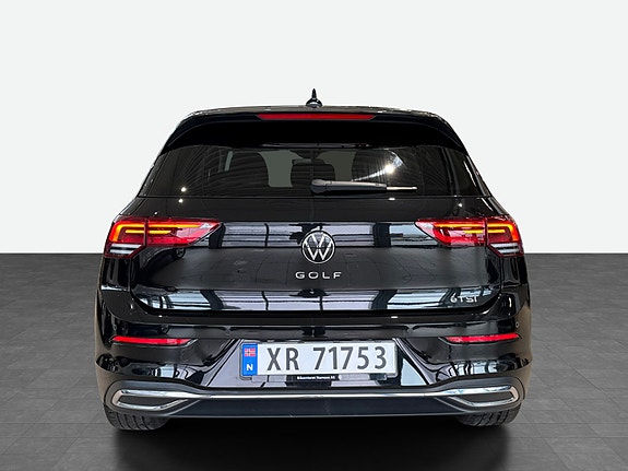 Volkswagen Golf VIII 5 of 20