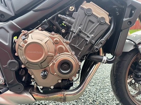 Honda CB 650 R 16 of 20