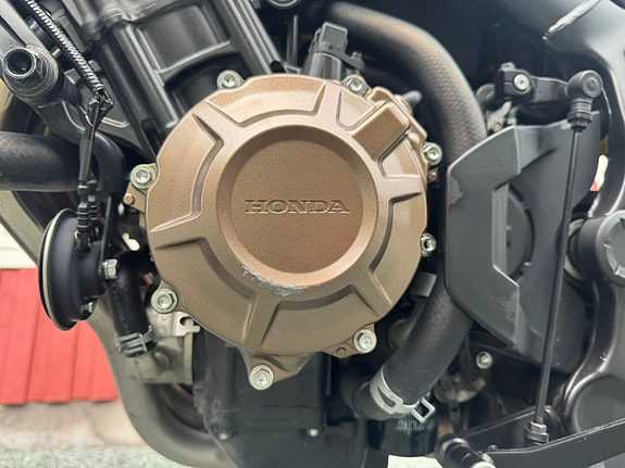 Honda CB 650 R 14 of 20