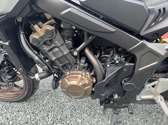 Honda CB 650 R 12 of 20
