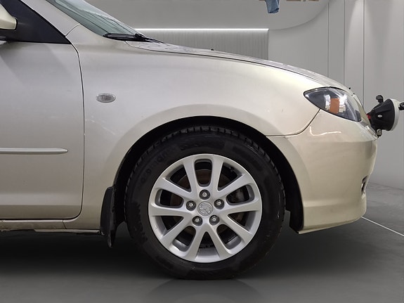 Mazda 3 8 of 28