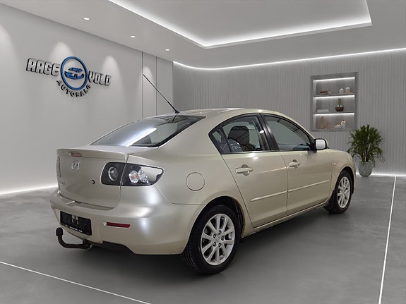 Mazda 3 9 of 28