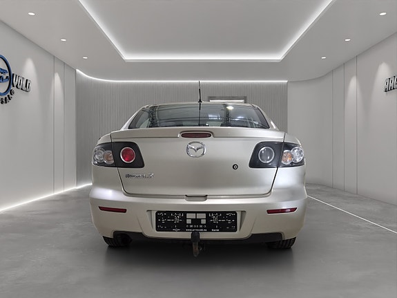 Mazda 3 7 of 28