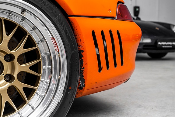 Porsche 911 15 of 30