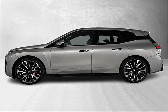 BMW iX 2 of 30