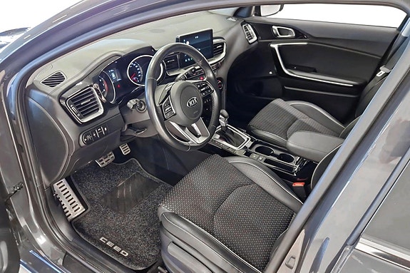 Kia Ceed 9 of 28