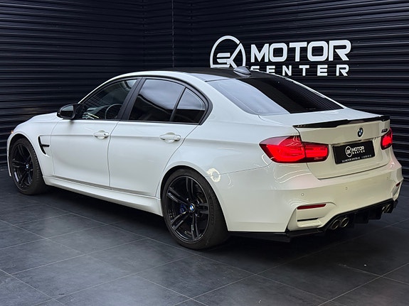 BMW M3 2 of 30
