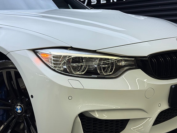 BMW M3 4 of 30