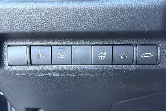 Toyota RAV4 19 of 25