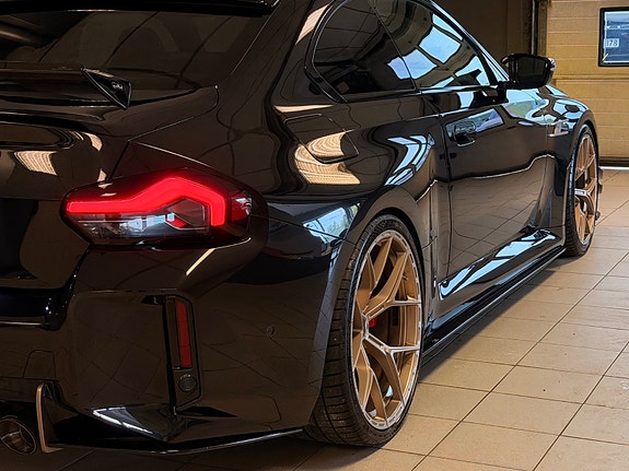 BMW M2 10 of 30