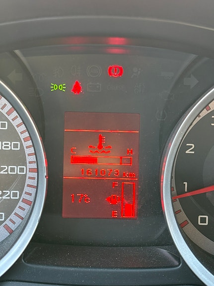 Mitsubishi Lancer 10 of 14
