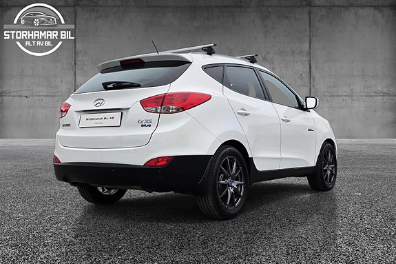 Hyundai Tucson 3 of 30