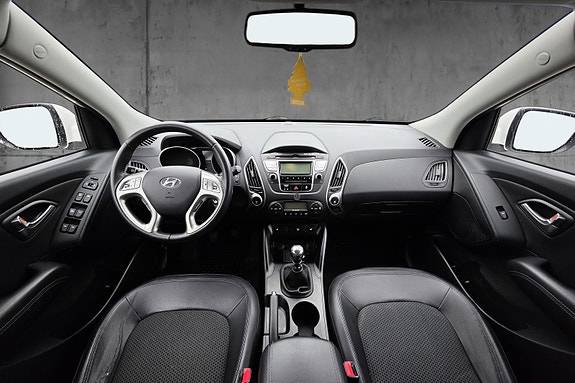 Hyundai Tucson 13 of 30