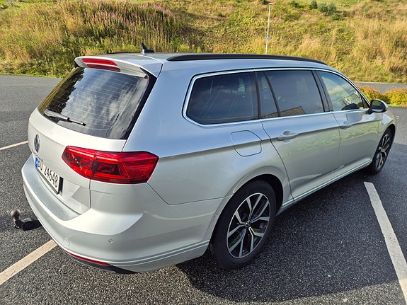 Volkswagen Passat 7 of 16