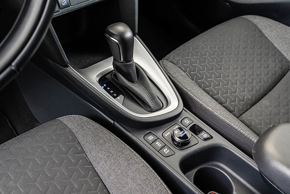 Toyota Yaris Cross 14 of 25