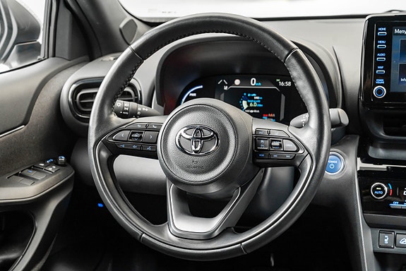 Toyota Yaris Cross 21 of 25