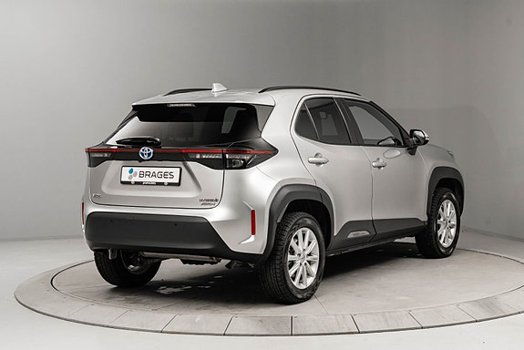 Toyota Yaris Cross 4 of 25