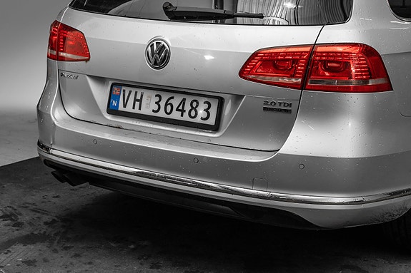 Volkswagen Passat 7 of 22