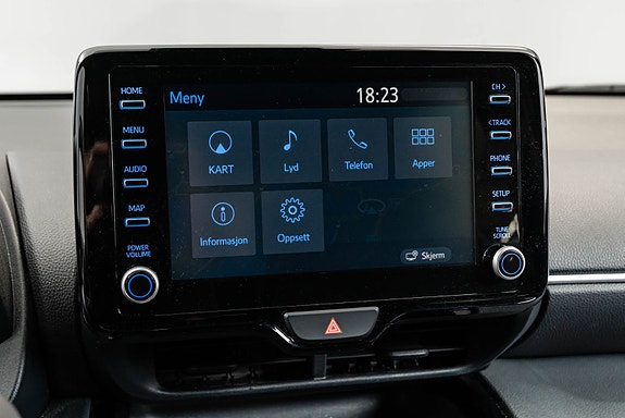 Toyota Yaris Cross 18 of 25