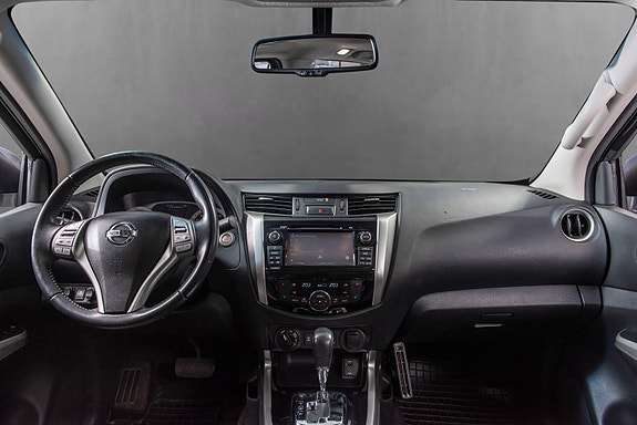 Nissan Navara 17 of 30
