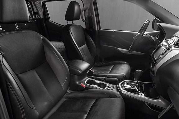 Nissan Navara 28 of 30