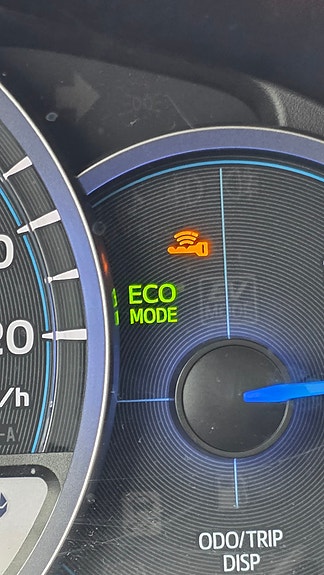 Toyota Yaris 9 of 19
