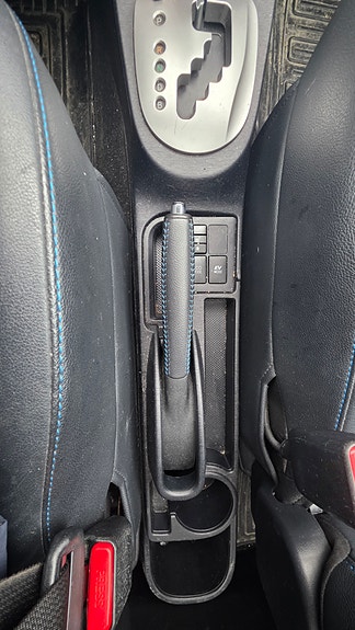 Toyota Yaris 11 of 19