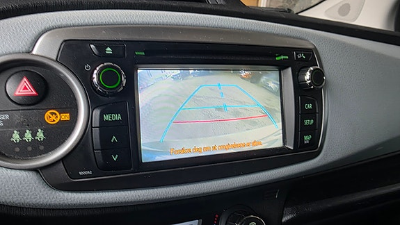 Toyota Yaris 10 of 19