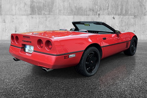 Chevrolet Corvette 6 of 30