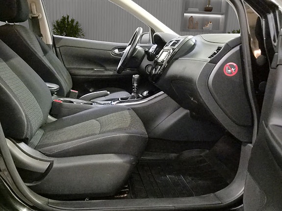 Nissan Pulsar 12 of 23