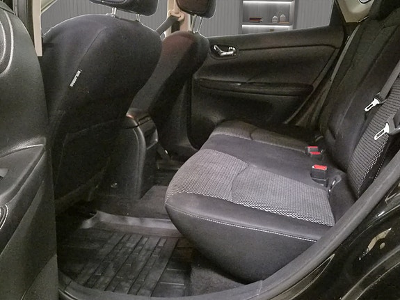 Nissan Pulsar 20 of 23