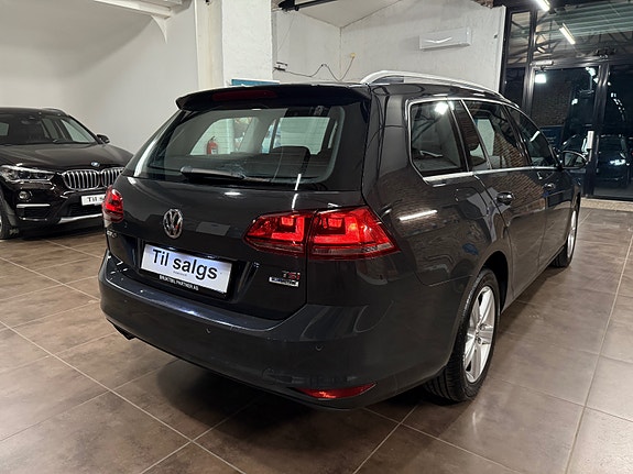 Volkswagen Golf VII 13 of 30