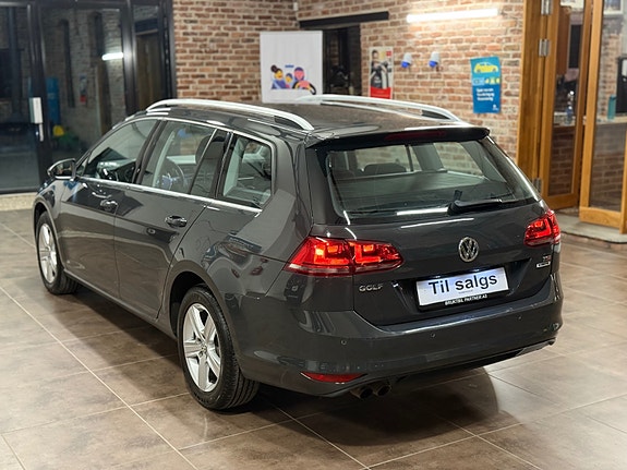 Volkswagen Golf VII 11 of 30