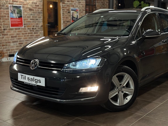 Volkswagen Golf VII 5 of 30
