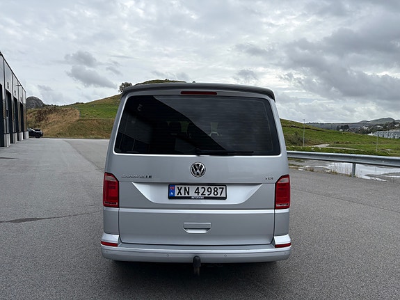 Volkswagen Caravelle 4 of 30