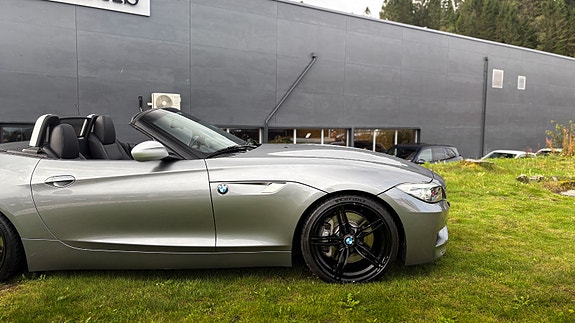 BMW Z4 9 of 30
