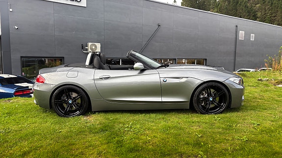 BMW Z4 7 of 30