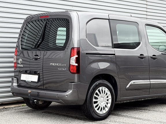Toyota Proace City 7 of 16
