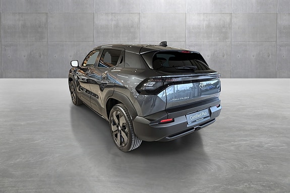 Toyota Urban Cruiser 3 of 24