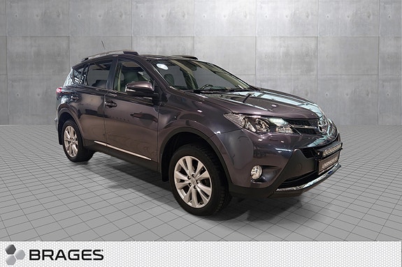 Toyota RAV4 6 of 23