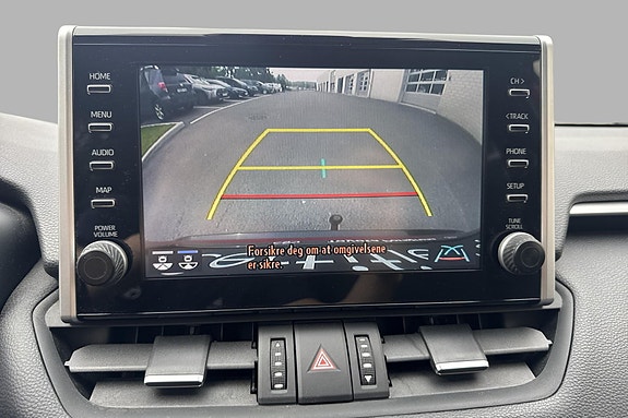 Toyota RAV4 14 of 19