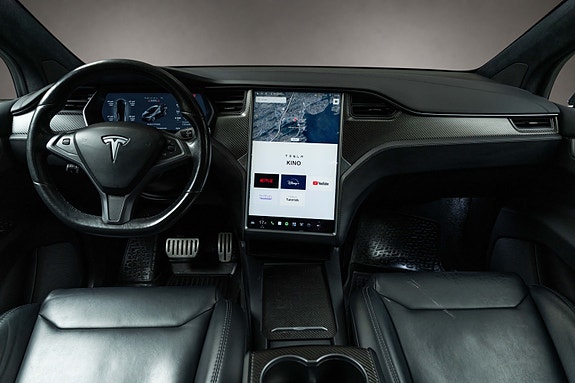 Tesla Model X 9 of 30