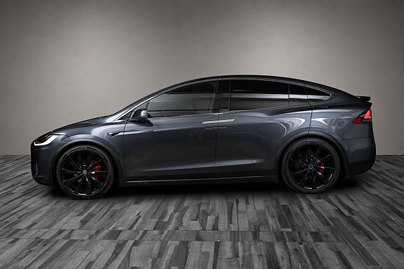 Tesla Model X 2 of 30