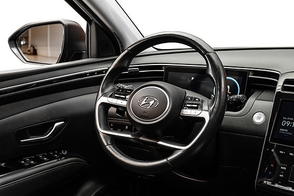 Hyundai Tucson 17 of 30