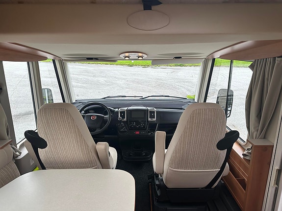 Hymer  Exsis I 588 7 of 30