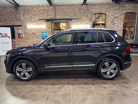 Volkswagen Tiguan 8 of 30